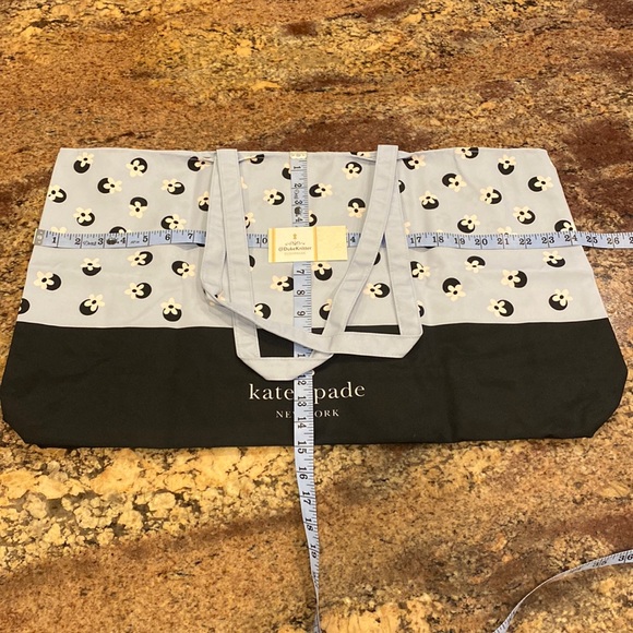 Kate Spade ♠️ NY Large Tote Bag, Floral Dot Print Design, New w/ Tag in Mfg Bag - Picture 5 of 7